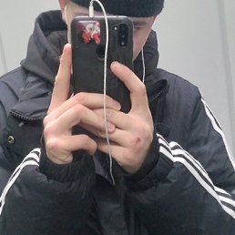 Данил, Москва, 23 года